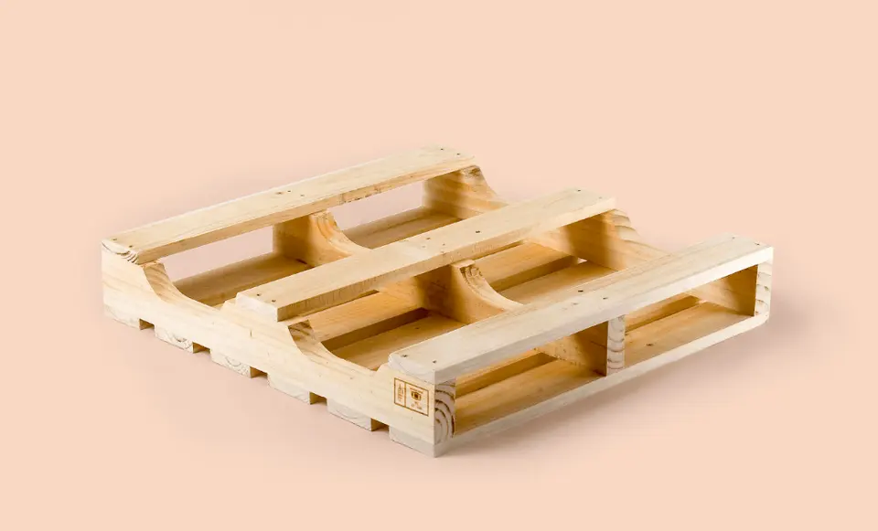 Pallet con Yugo de madera vista 2