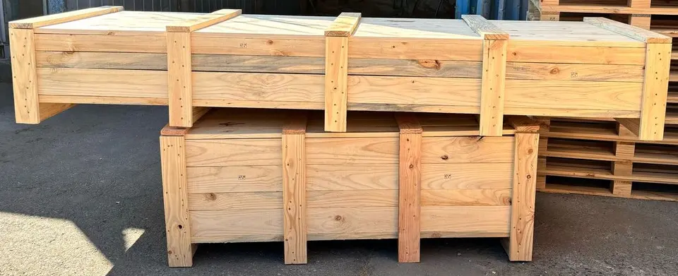 Cajón de madera para equipos sensibles